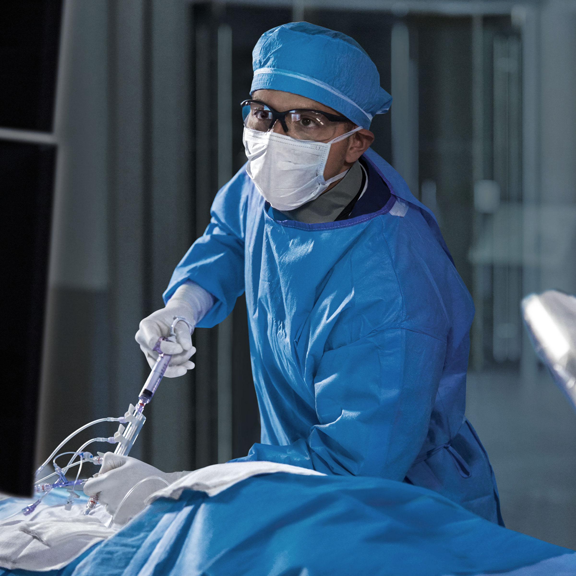 Transradial Uterine Fibroid Embolization (UFE)